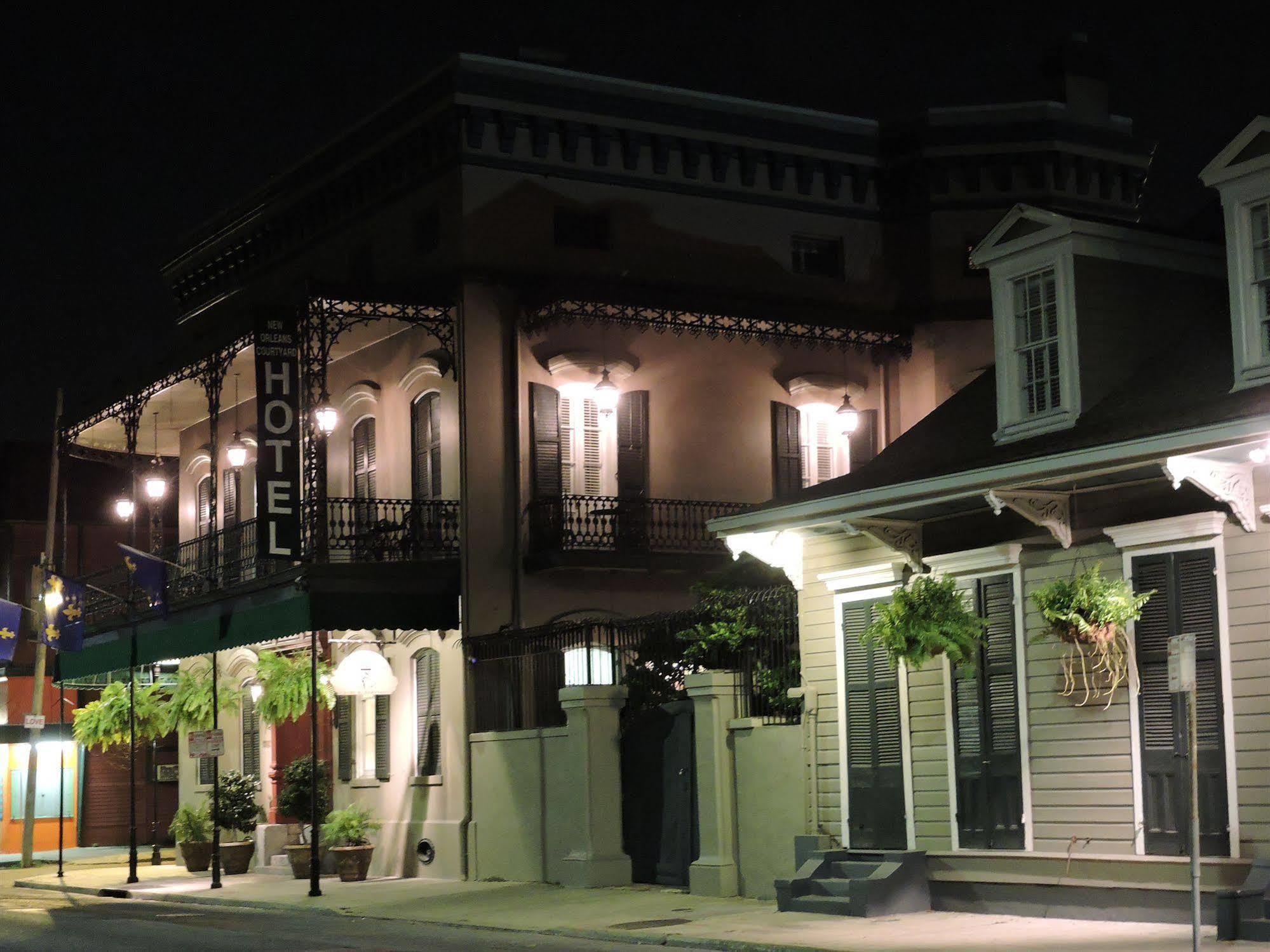 French Quarter Courtyard Hotel And Suites New Orleans Exterior photo